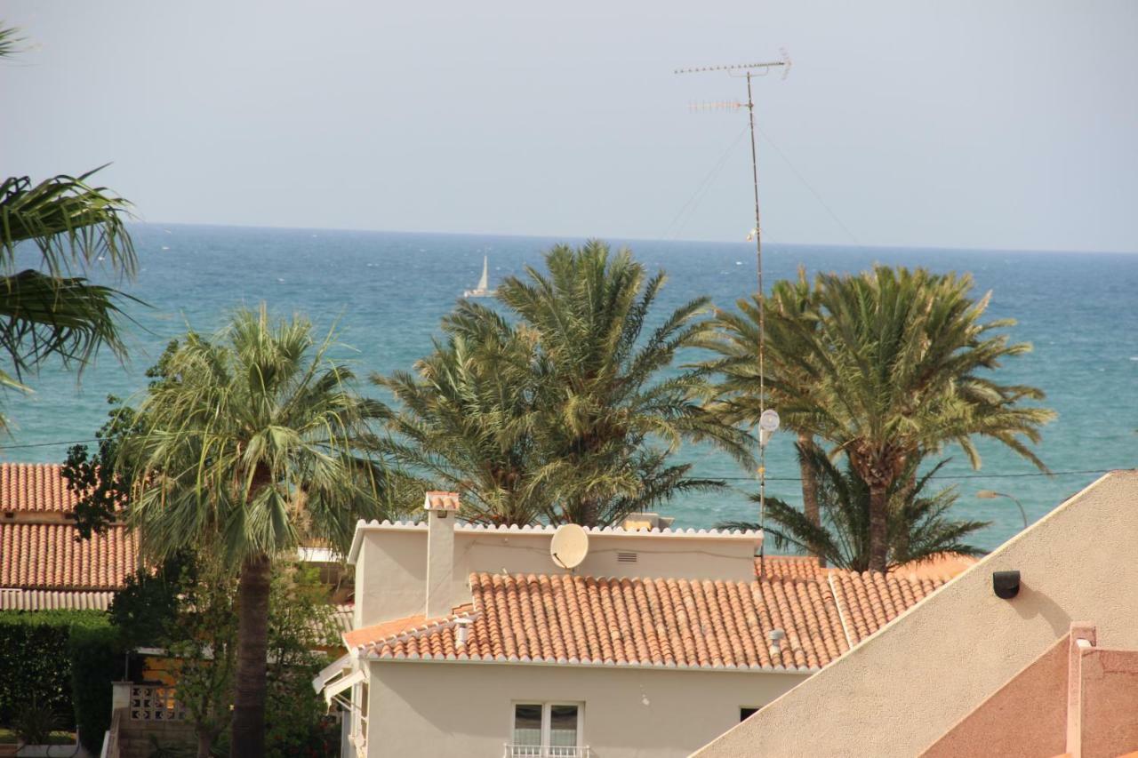 Atico Duplex En 1A Linea De Mar Leilighet Denia Eksteriør bilde